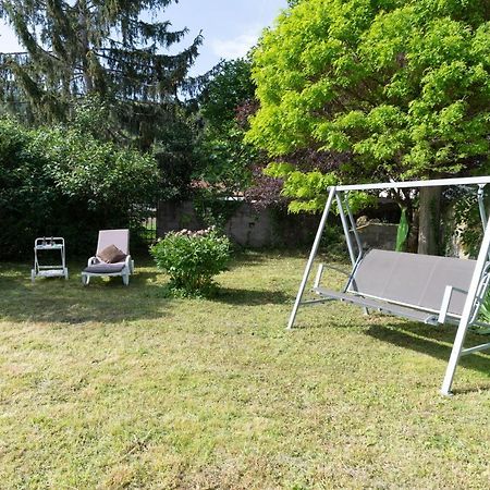 Les Pieds Dans L Herbe Meilhaud 외부 사진